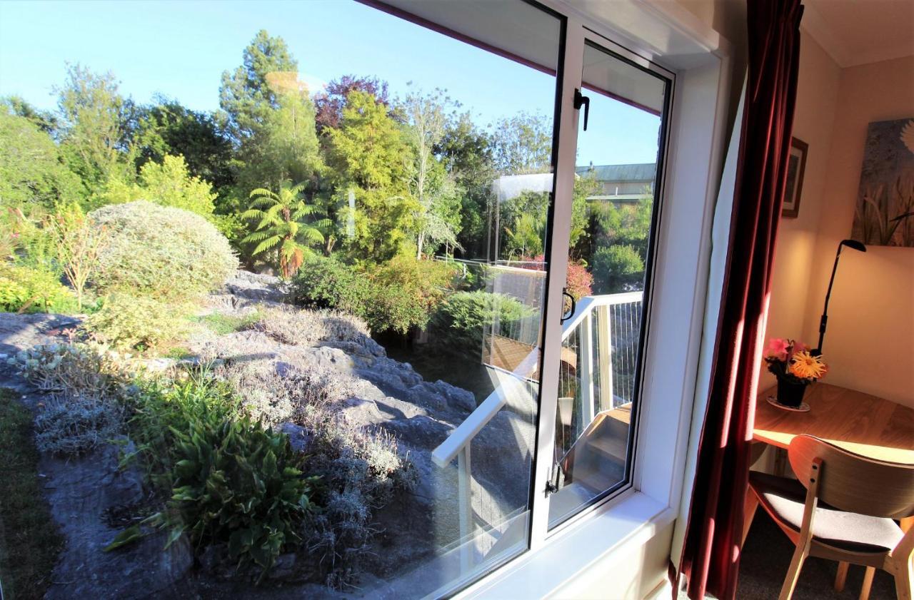 Hotel Labyrinth Gardens Takaka Exterior foto